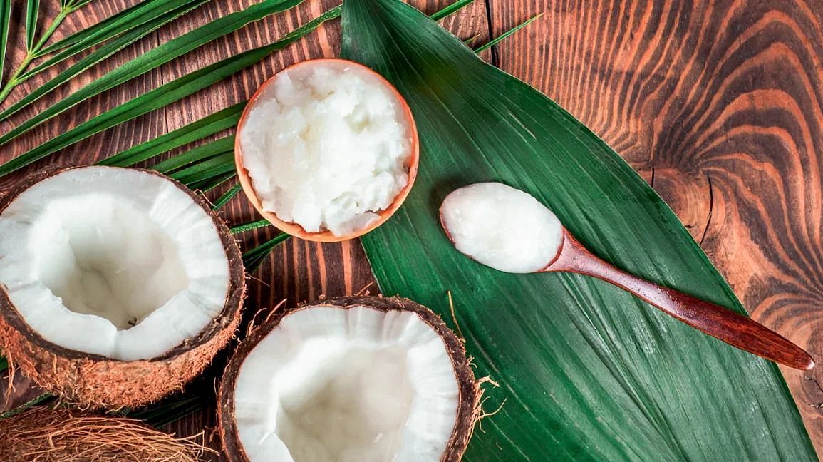Coconut oil (Image via Getty Images)